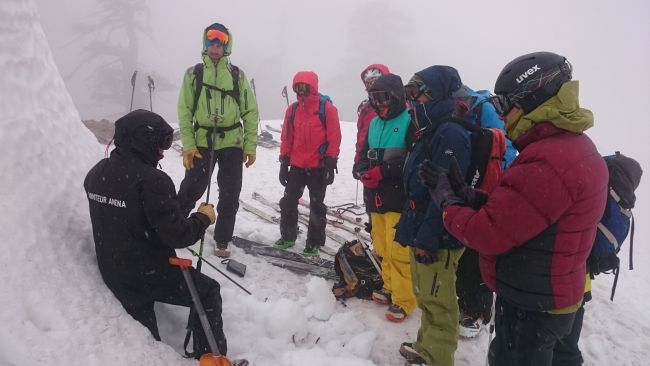 Training programme for rescue people in avalanches has succesfully completed in collaboration with ANENA