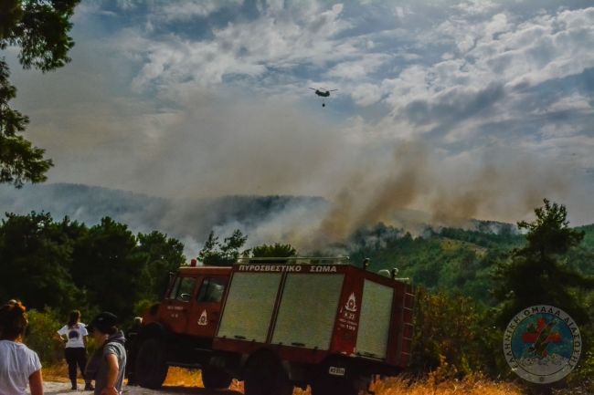 The Hellenic Rescue Team in fire fronts in Thassos