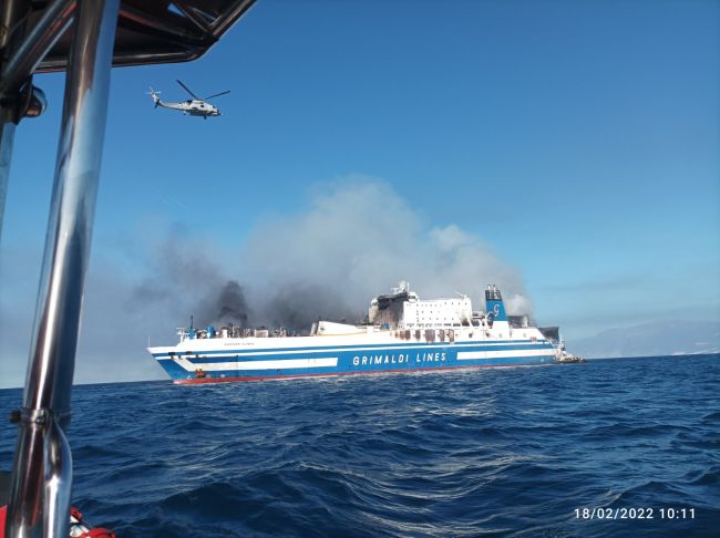 Η  Ελληνική Ομάδα Διάσωσης στην επιχείρηση διάσωσης των επιβατών του πλοίου EUROFERRY OLYMPIA στην Κέρκυρα